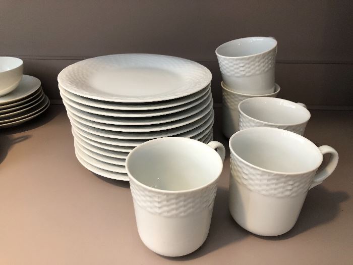 Toscany, Japan cups and plates