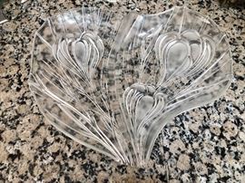 Pretty glass serving dish