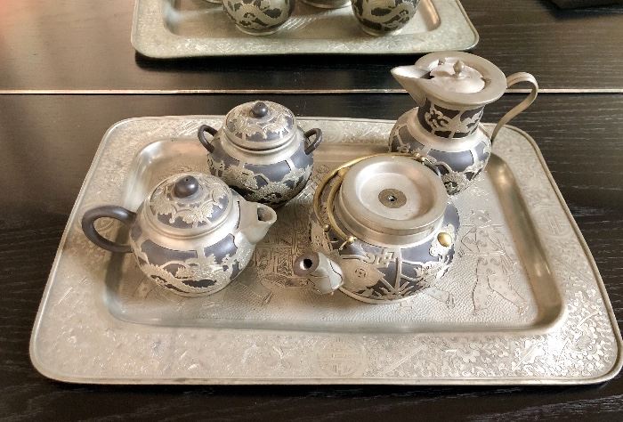 Antique Yixing tea set made by Wei Hai Wei Tea Set Co., China (4 pieces)