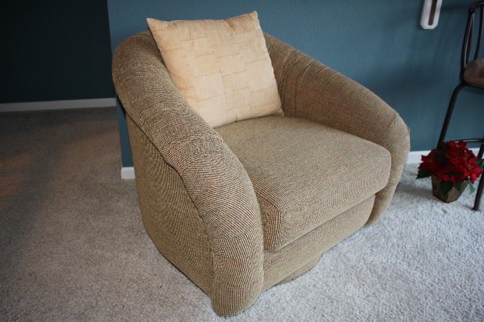 Swivel chair (one of two)