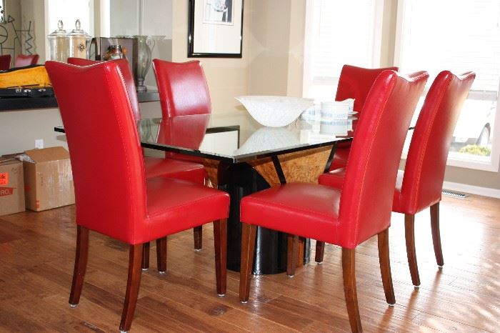 Contemporary dining table with 6 leather chairs