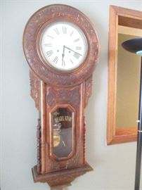 Large Regulator clock