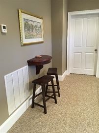Mini Pub Table with 2 stools