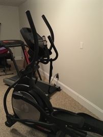 Sole  elliptical machine