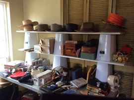 Hats and bed/ bath smalls