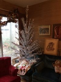 Vintage aluminum tree!