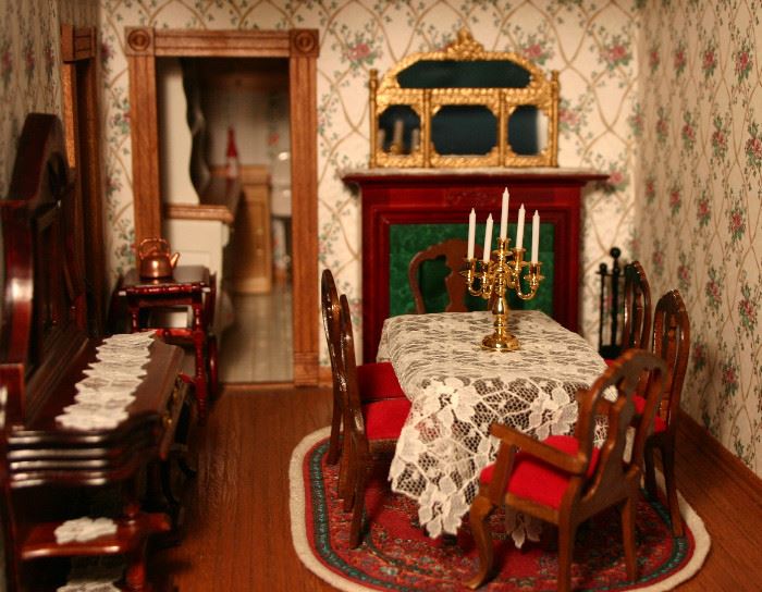  Miniature Dining room, fully furnished  http://www.ctonlineauctions.com/detail.asp?id=682957