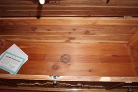 Lane cedar chest