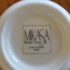 Mikasa dinnerware