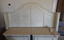 Paula Deen Headboard - Steel Magnolias