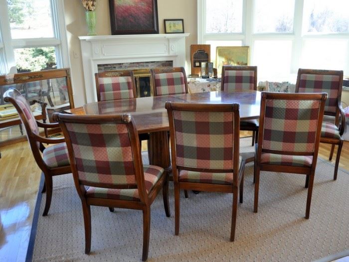Henredon dining table and chairs (sold separately) one chair as found. table top not perfect. Priced accordingly