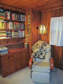 Human Touch HTT-10 CRPV Whole Body Massage Chair -Stretching Massaging Recliner...Works Great!