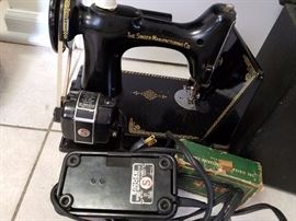 Vintage Singer Sewing Machine