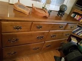 Ethan Allen Dresser