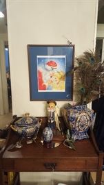 Secretary/Desk Walnut, Porcelain Vase Moriagi, Peacock Arrangement, Santa Art Signed