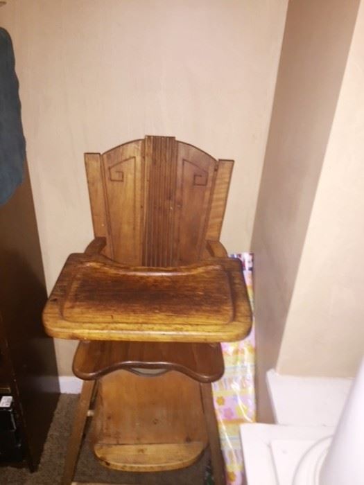 Art deco vintage baby high chair
