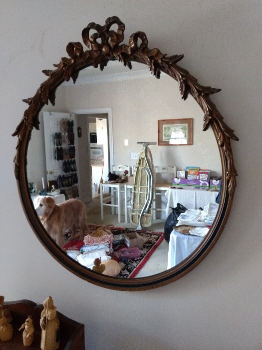 Great mirror and priced to sell!