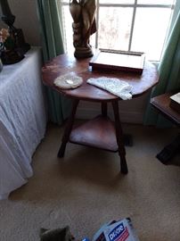 Super sturdy table...just needs a coat of paint!
