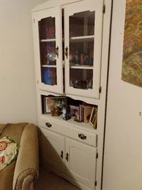 Corner cabinet...leave "as is" or would look great painted!