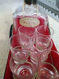 When you lift the decanter up it plays music! Too cool!