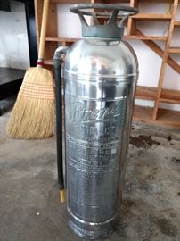 This vintage fire extinguisher is too cool and would be great repurposed into a lamp!