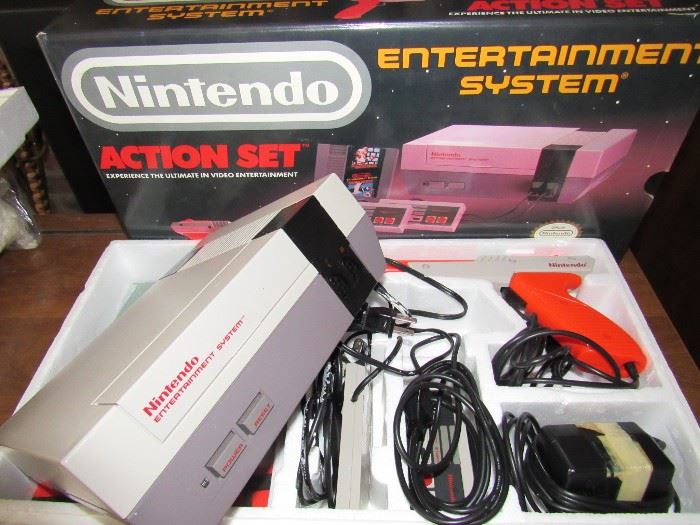 1987 Nintendo Gaming Entertainment System, all parts present, in original box. 