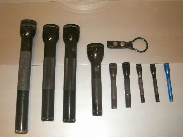 VINTAGE POLICE MAGLITE COLLECTION W/HOLDER