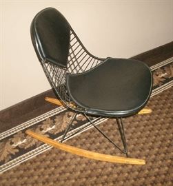 1st GENERATION CHARLES & EMAES MID-CENTURY WIRE ROCKING CHAIR