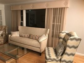 Cream Leather Couch - 4 yrs old - pretty much never used - Cussions Optional