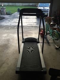 This is a spectacular Treadmill Pace Paster Silver Select XP very soft belt - less stress on knees - see other picture