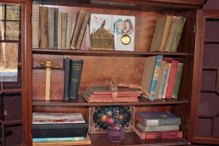 Vintage Books and Decorative