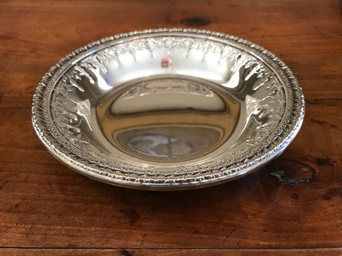 Reed & Barton Silver Plate Dish (6”)
$12