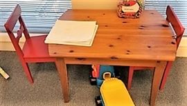   Kids Table with Chairs