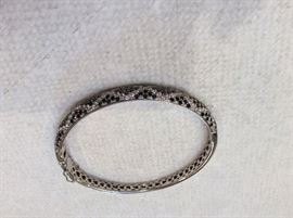 bracelet - diamonds and sapphire