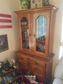 Solid wood hutch / China cabinet