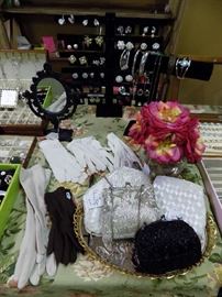 Vintage purses and gloves