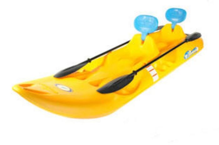 Future Beach catamaran kayak with paddles & headrests