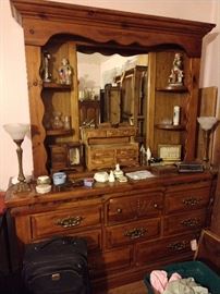 Dresser and Mirror, Decorative lamp pair, jewelry boxes