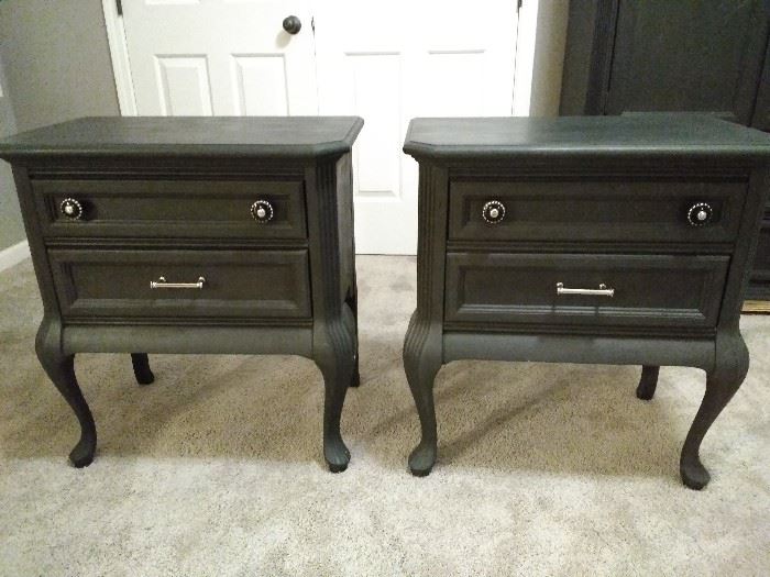 2 Wooden Night Stands - Charcoal Color   https://www.ctbids.com/#!/description/share/8440
