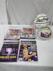 9 Misc. UNI Basketball Items - Basketballs & Magazines
Iowa, 50703  https://www.ctbids.com/#!/description/share/9643