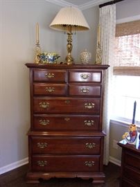 Chest of drawers - 8 drawers