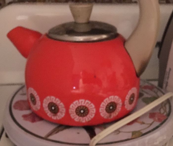 Retro tea kettle