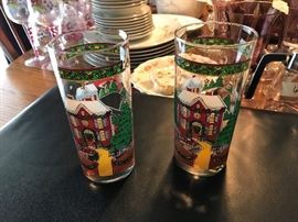 Glassware Christmas Story by International