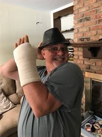 Frank has a cast but he is ready to go!