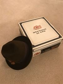 Vintage,Stetson, felt hat with box in great condition.