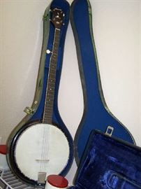 ONE OF THE BANJOS