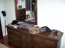 DRESSER & MIRROR & OLD ELECTRONICS