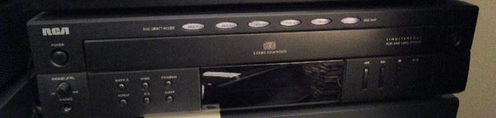 CD Player, RCA 5-Disc CD Changer  http://www.ctonlineauctions.com/detail.asp?id=683693