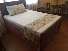 Tempurpedic Full Size Bed with Frame