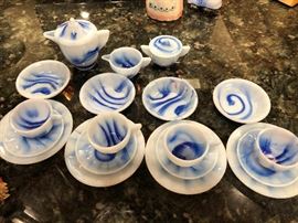 AKRO AGATE Tea Set